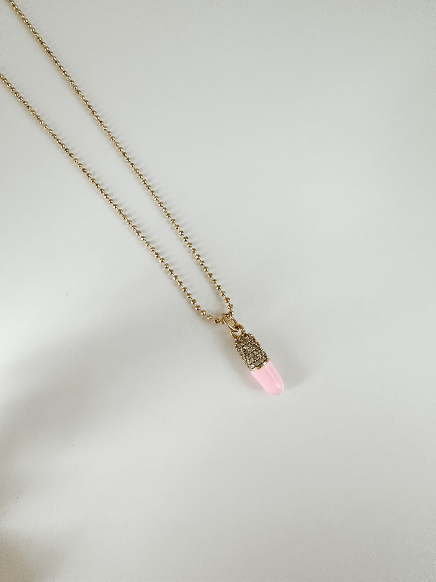 CHILL PILL NECKLACE