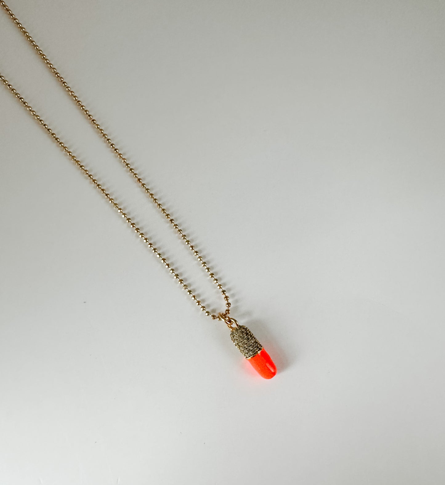 CHILL PILL NECKLACE