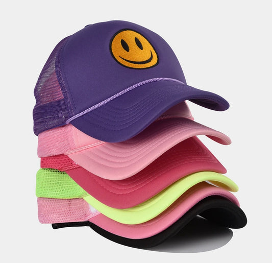 HAPPY FACE TRUCKER HAT
