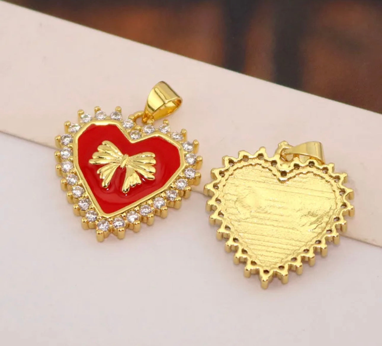 CRYSTAL HEART BOW NECKLACE