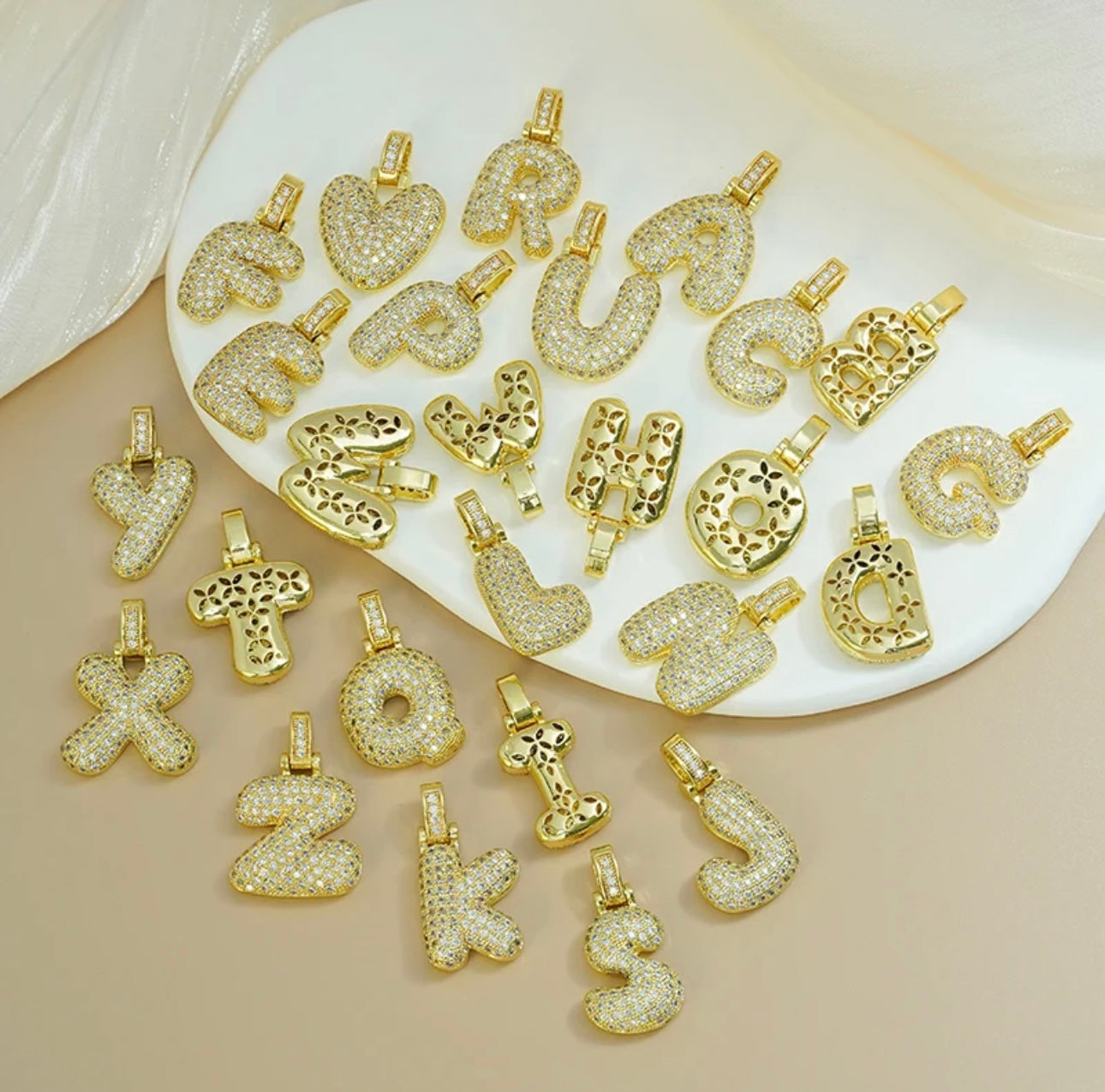 BUBBLE LETTER GOLD NECKLACE