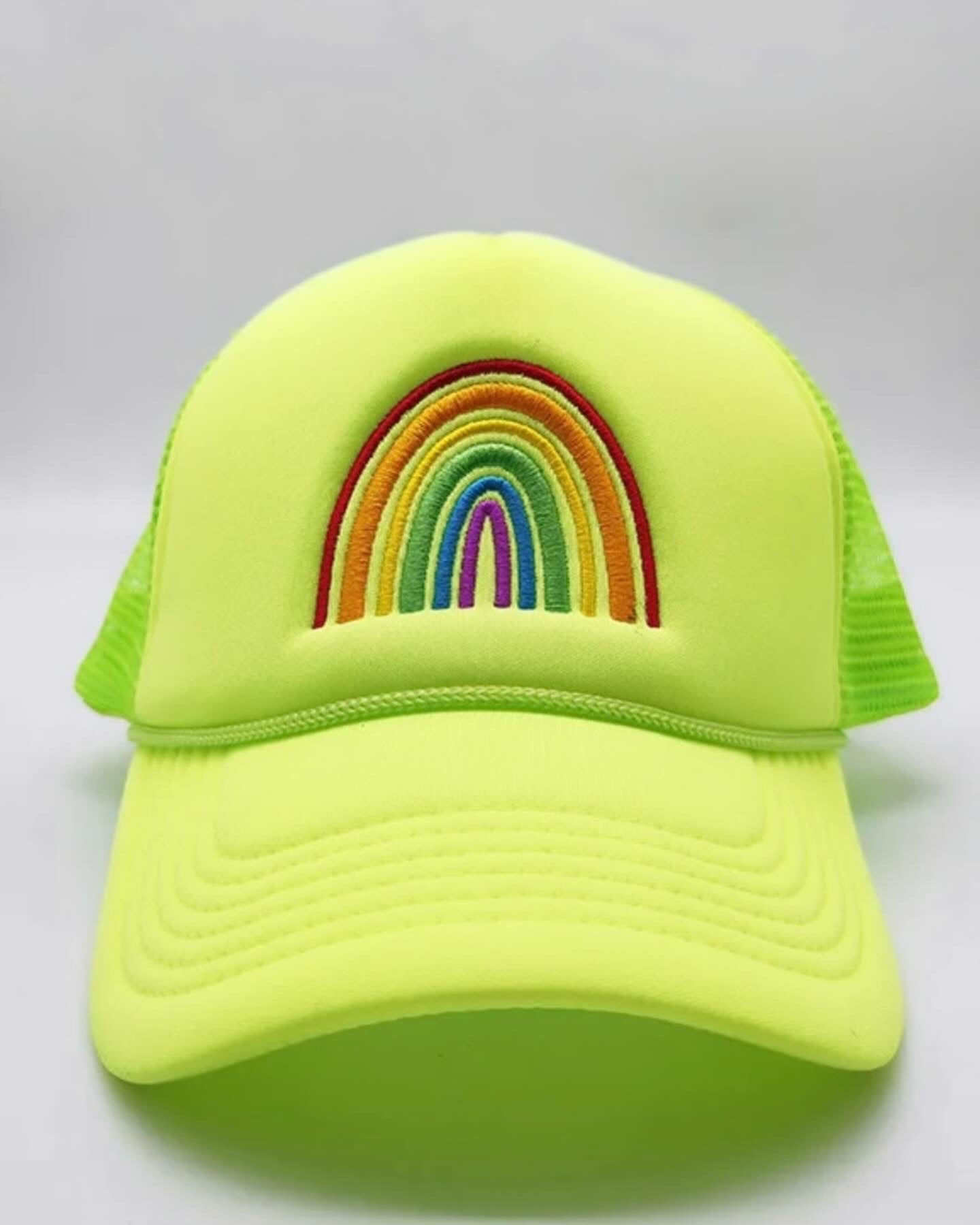 RAINBOW TRUCKER HAT