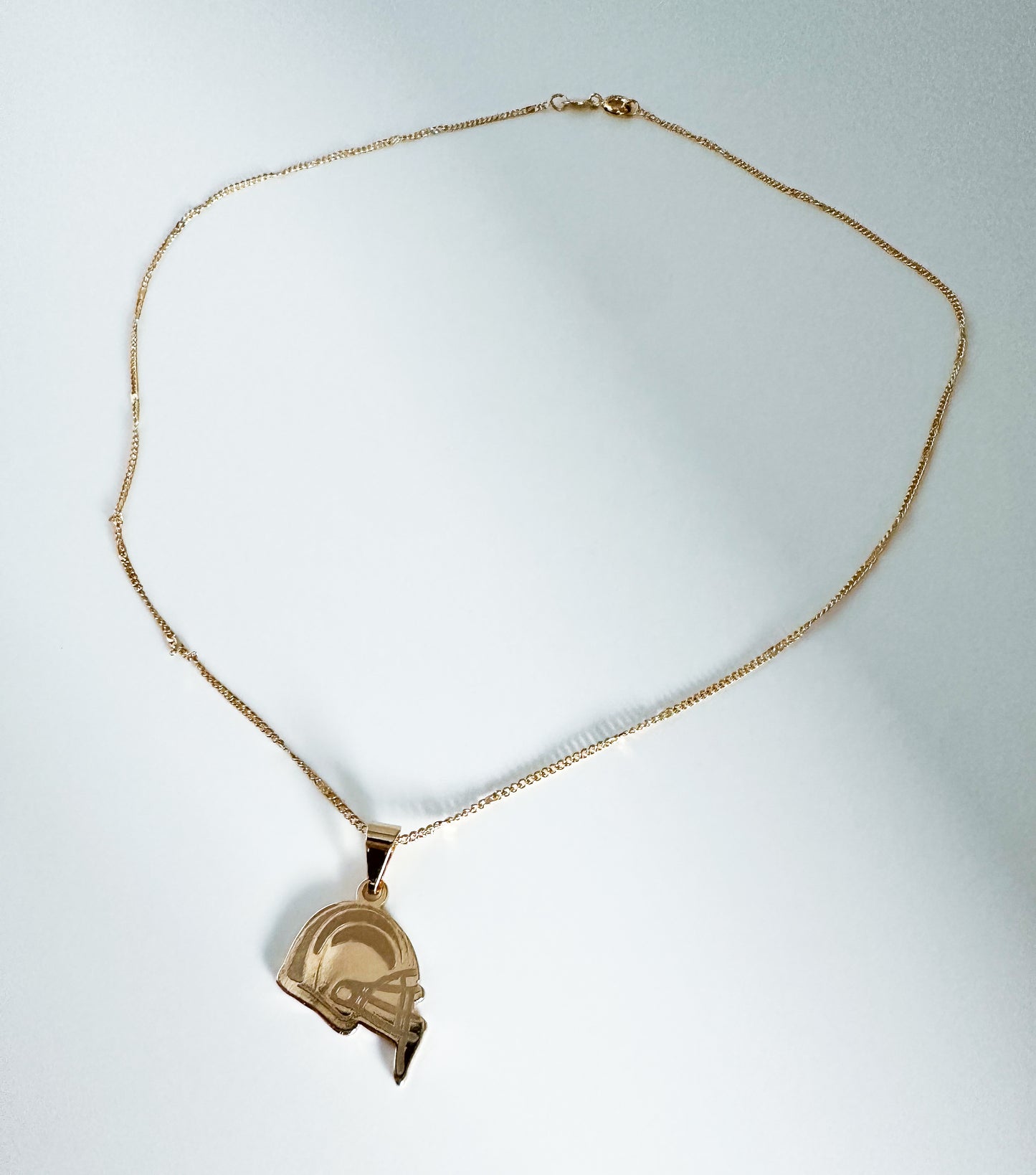 FAN NECKLACE