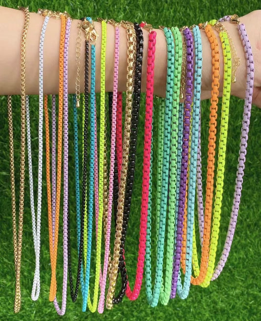 SIMPLE RAINBOW NECKLACE