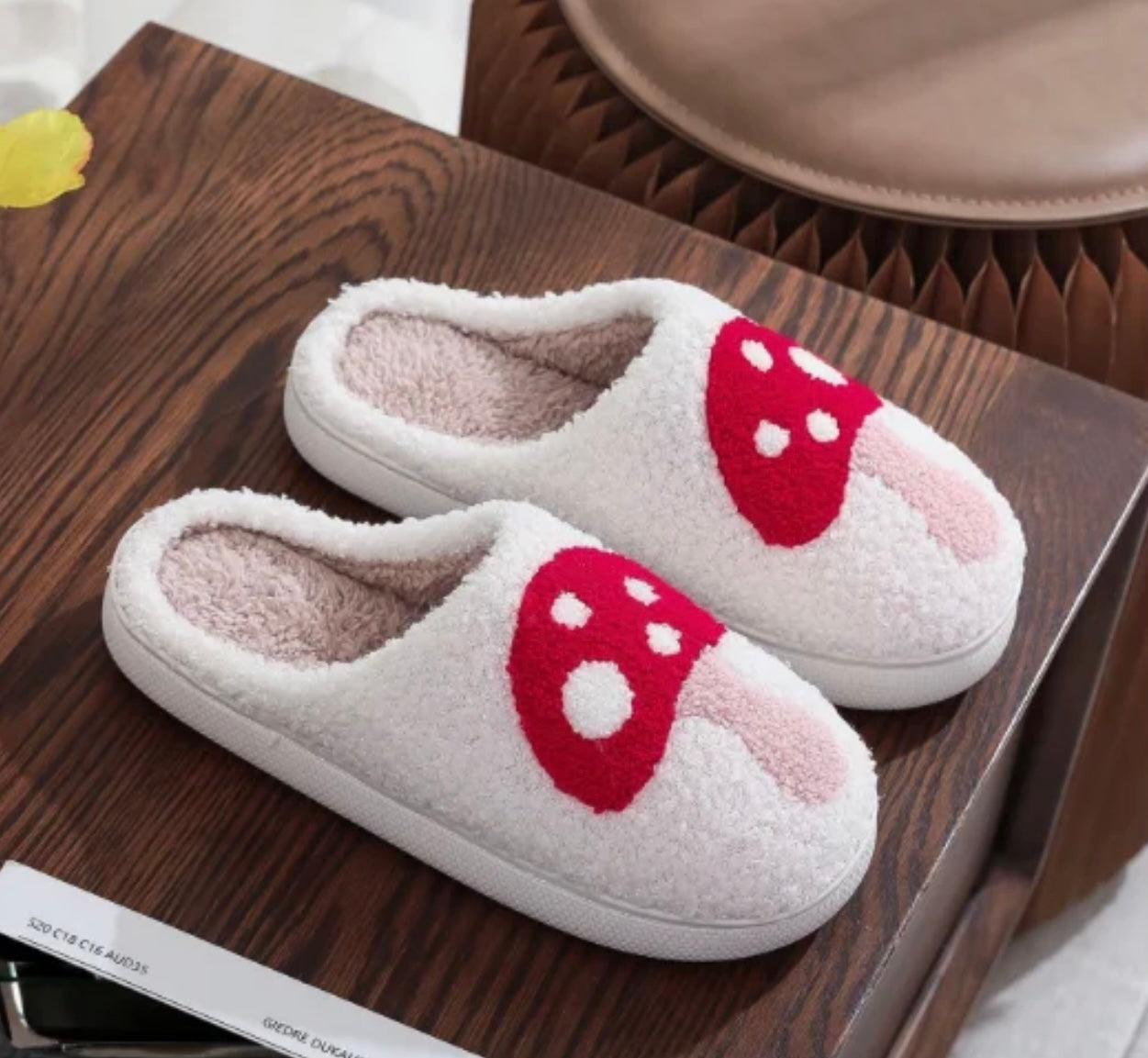 MUSHROOM SLIPPERS 🍄