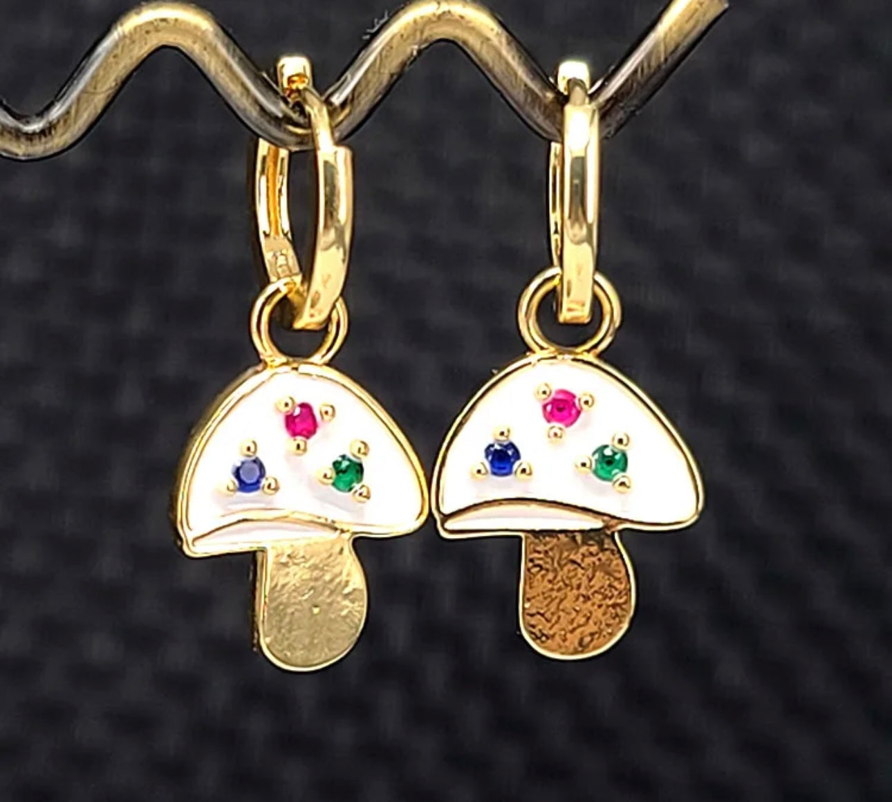 MUSHROOM EARRINGS