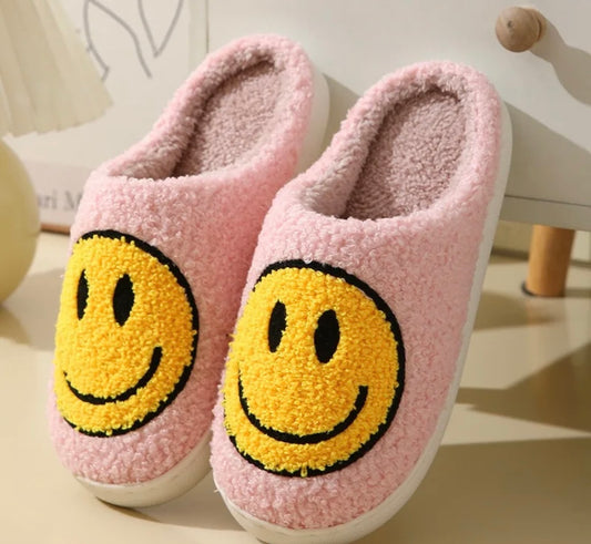 HAPPY FACE PINK SLIPPERS 😀