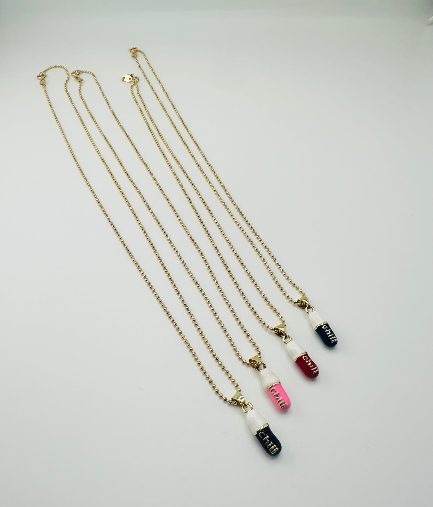 CHILL PILL 2.0 NECKLACE