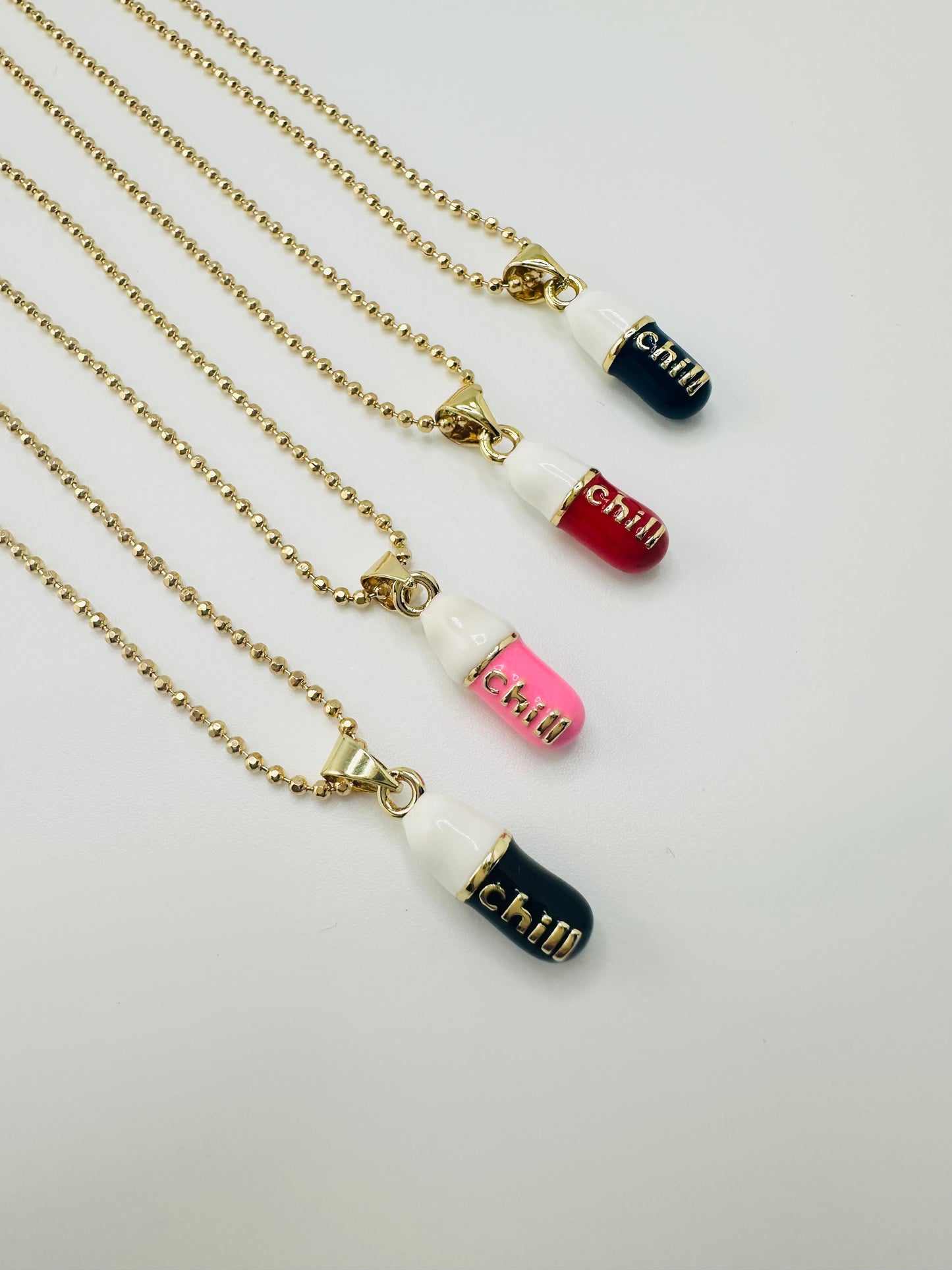 CHILL PILL 2.0 NECKLACE