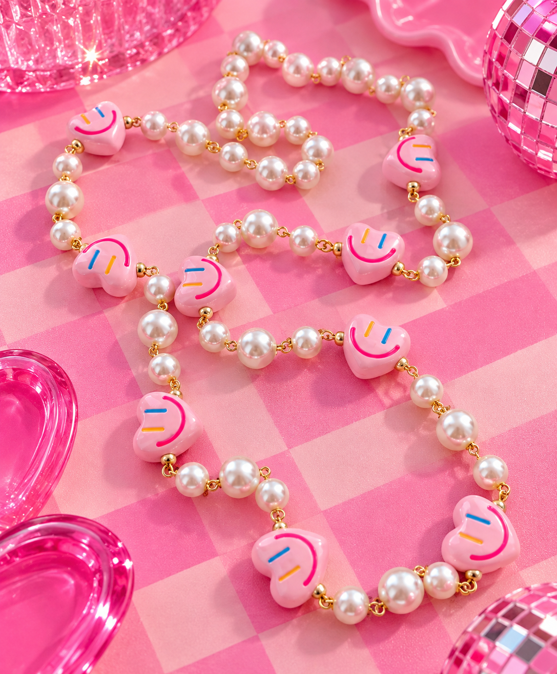 SMILEY PEARL NECKLACE