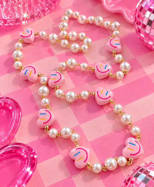 SMILEY PEARL NECKLACE