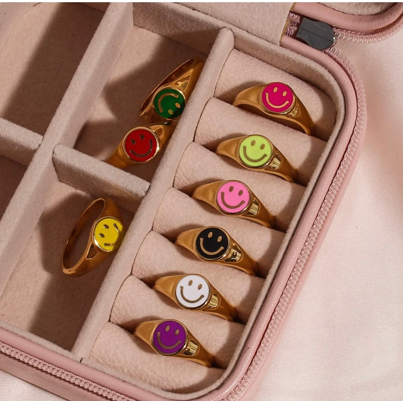 COLOURFUL HAPPY FACE RING